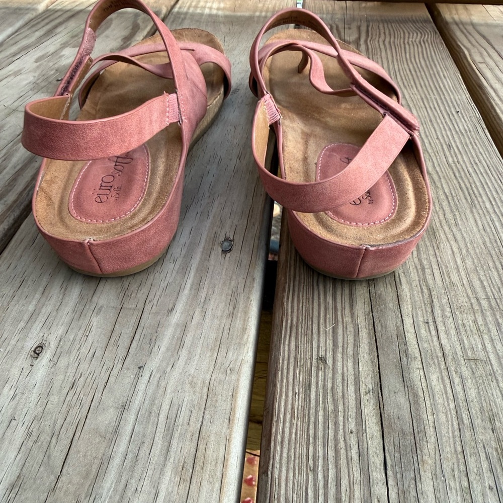 Eurosoft Chicco Women's Gianetta Cross-Strap Sandals Sz 7.5M - Picture 5 of 8